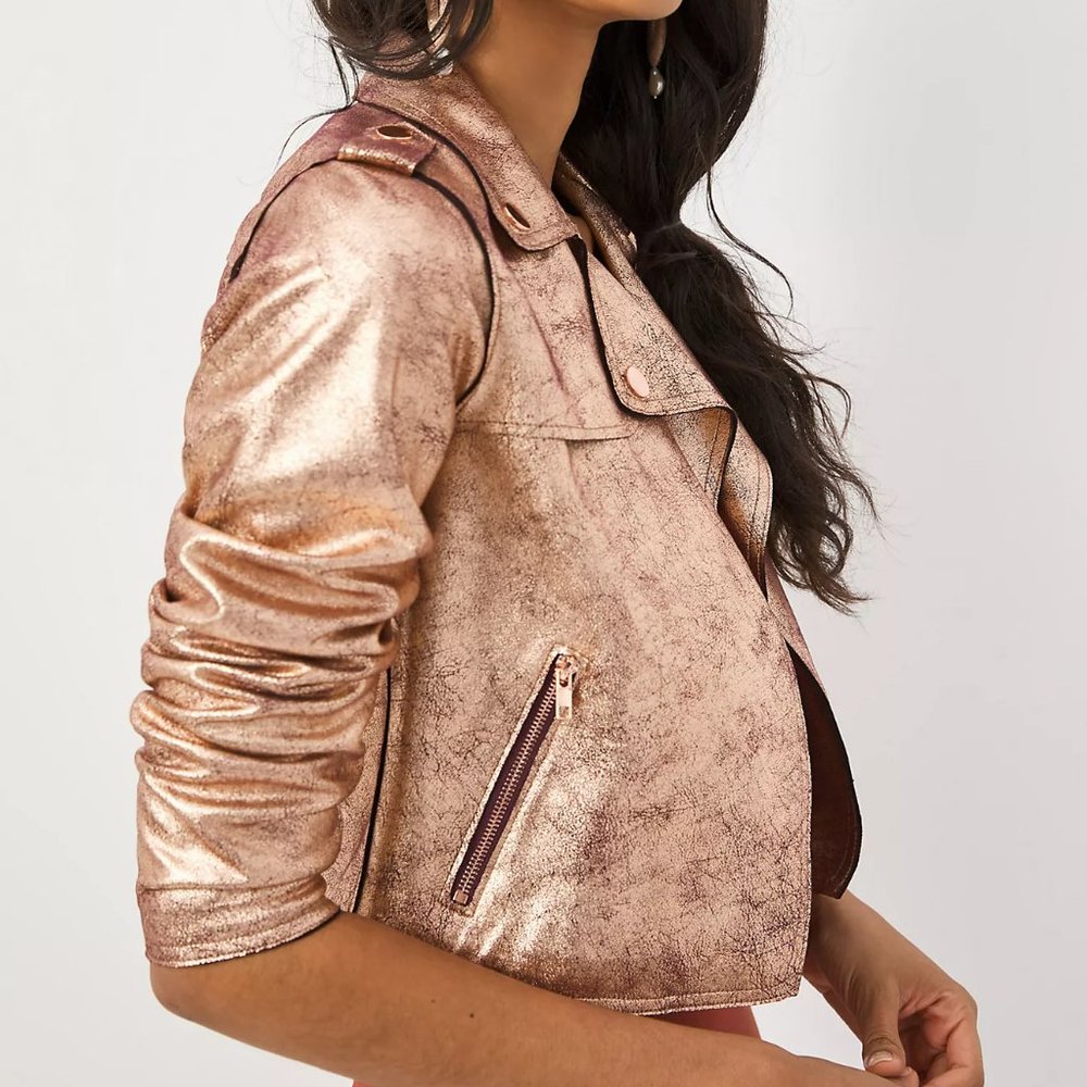 NWOT Rose Gold Brisa Metallic Cropped Faux Leather Moto Jacket Size Large